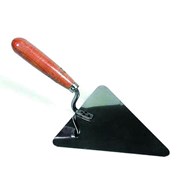 Kielnia trójkąt czarna 180mm