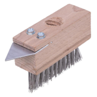 Szczotka do czyszczenia kostki brukowej ze skrobakiem