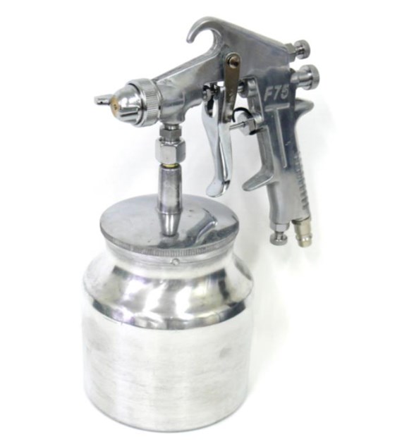 Pistolet lakierniczy dolny zbiornik 750ml