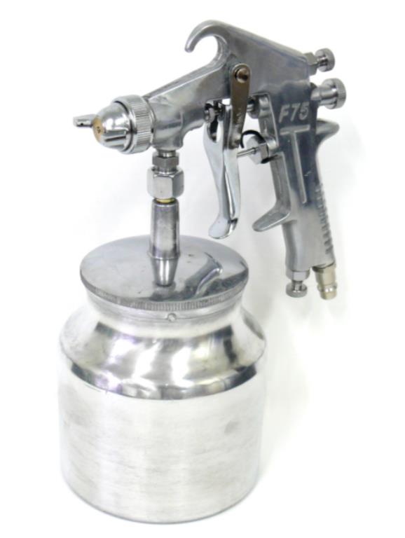 Pistolet lakierniczy dolny zbiornik 750ml
